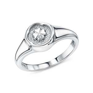 Серебряное кольцо с бриллиантом